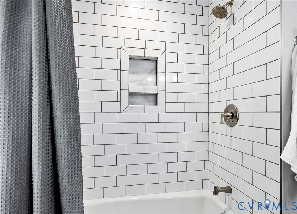12629 Queensgate Road Midlothian, VA 23114 - Photo 31 of 40 Gallery Image 31