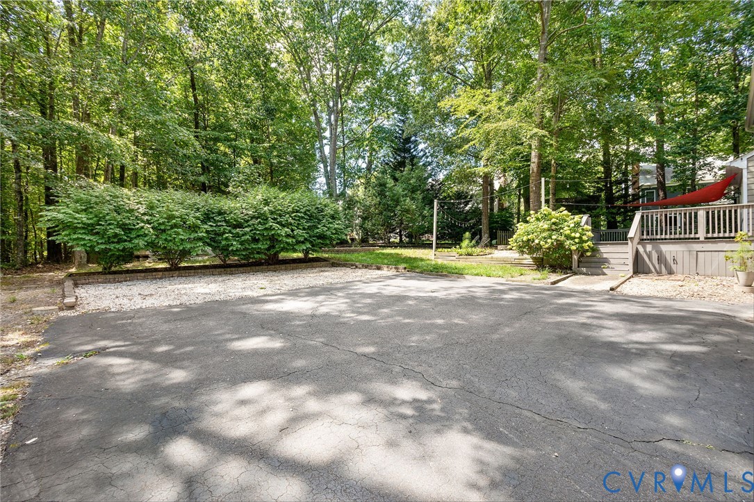 12629 Queensgate Road Midlothian, VA 23114 - Photo 37 of 40 Gallery Image 37