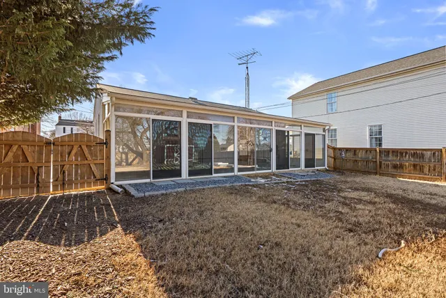 $390,000 | 419 Columbus Avenue, Frederick, MD 21701