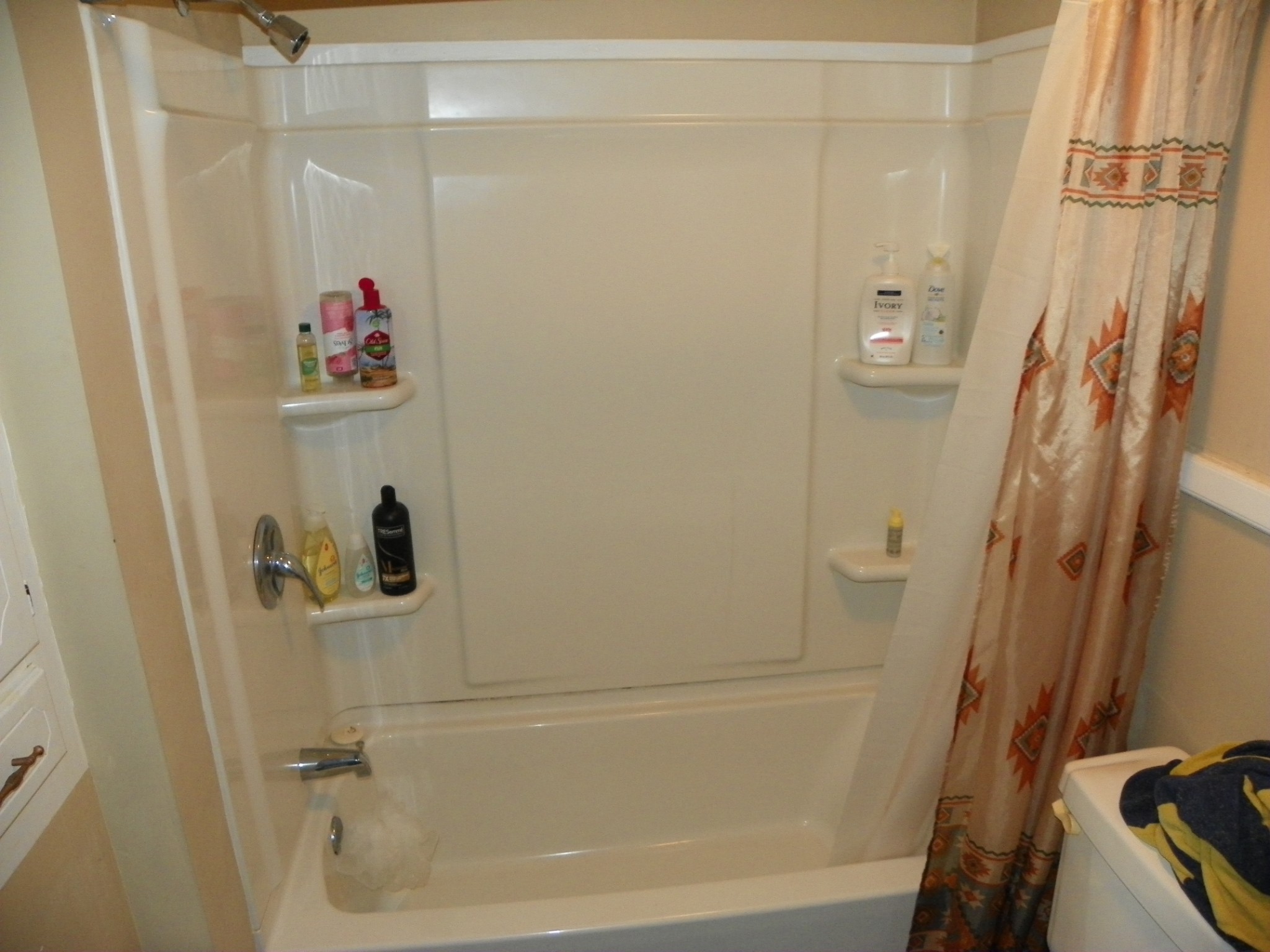 1066 Johnson Chapel Road Sparta, TN 38583 - Photo 8 of 15 a bathroom with a shower
