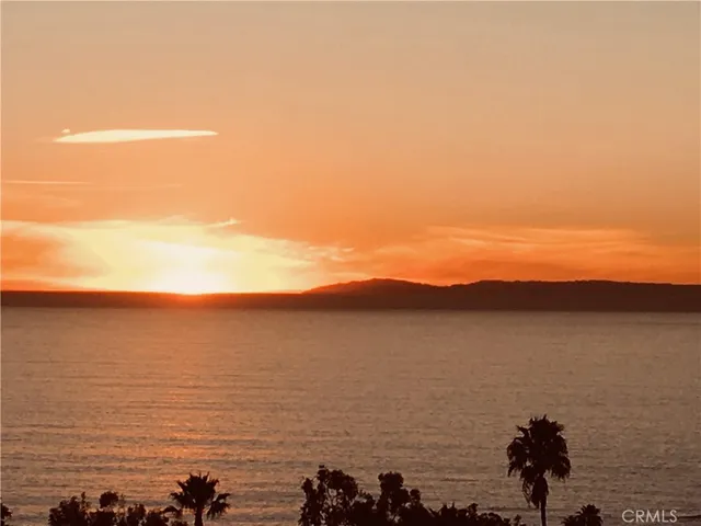 $1,250,000 | 21702 Ocean Vista Drive, Unit F, Laguna Beach, CA 92651