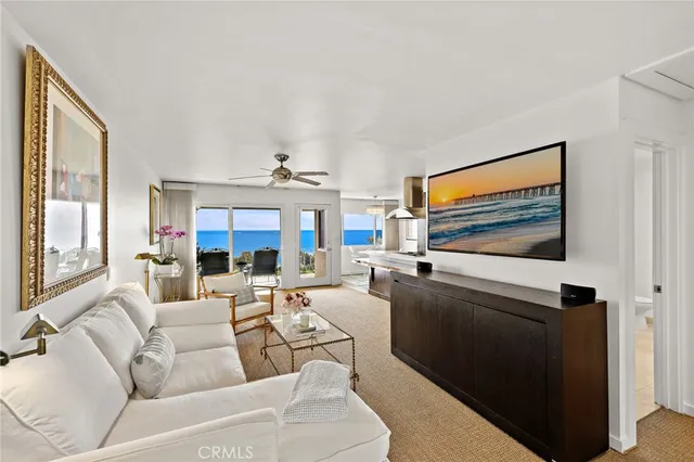 $1,250,000 | 21702 Ocean Vista Drive, Unit F, Laguna Beach, CA 92651