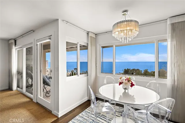 $1,250,000 | 21702 Ocean Vista Drive, Unit F, Laguna Beach, CA 92651