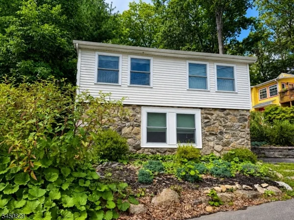 $2,900 | 1 Hickory Trail, Andover, NJ 07821