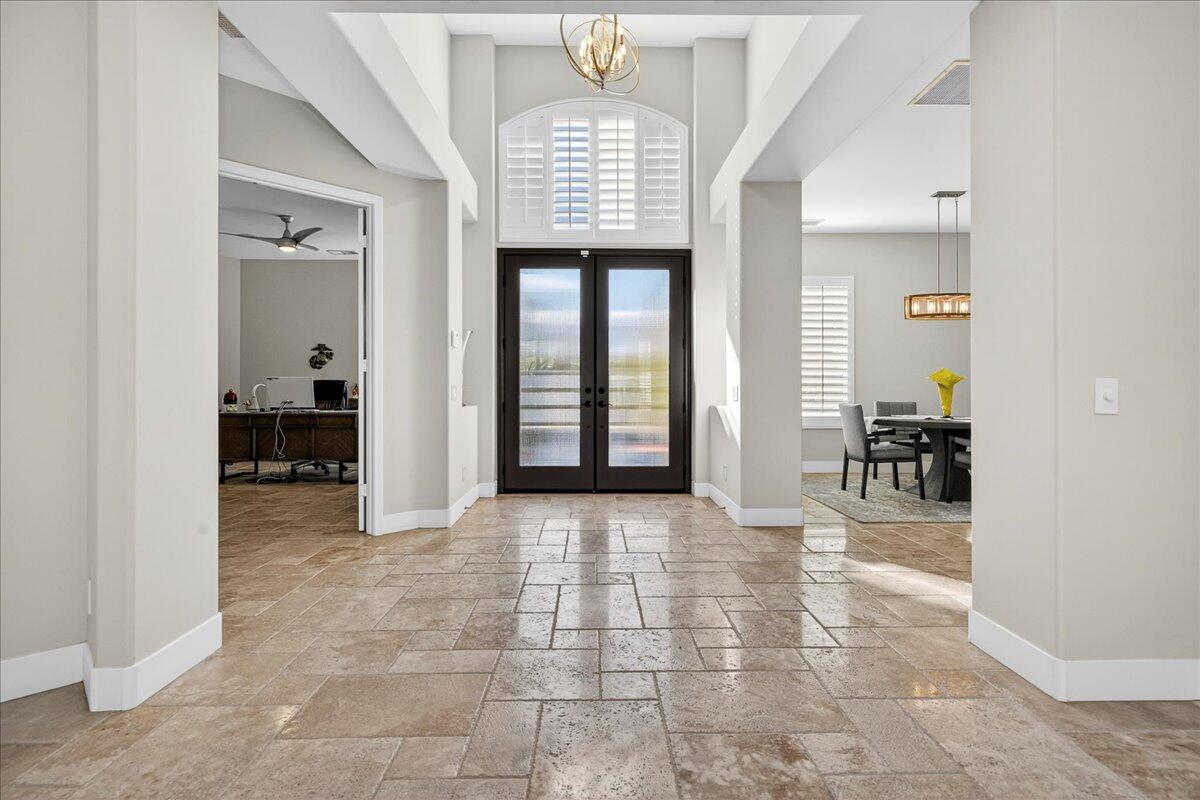 2 Thatcher Court Rancho Mirage, CA 92270 - Photo 18 of 60 14-Entry and Foyer