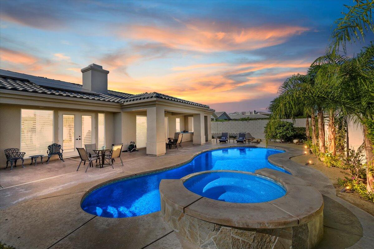 2 Thatcher Court Rancho Mirage, CA 92270 - Photo 58 of 60 04-Backyard at Twilight
