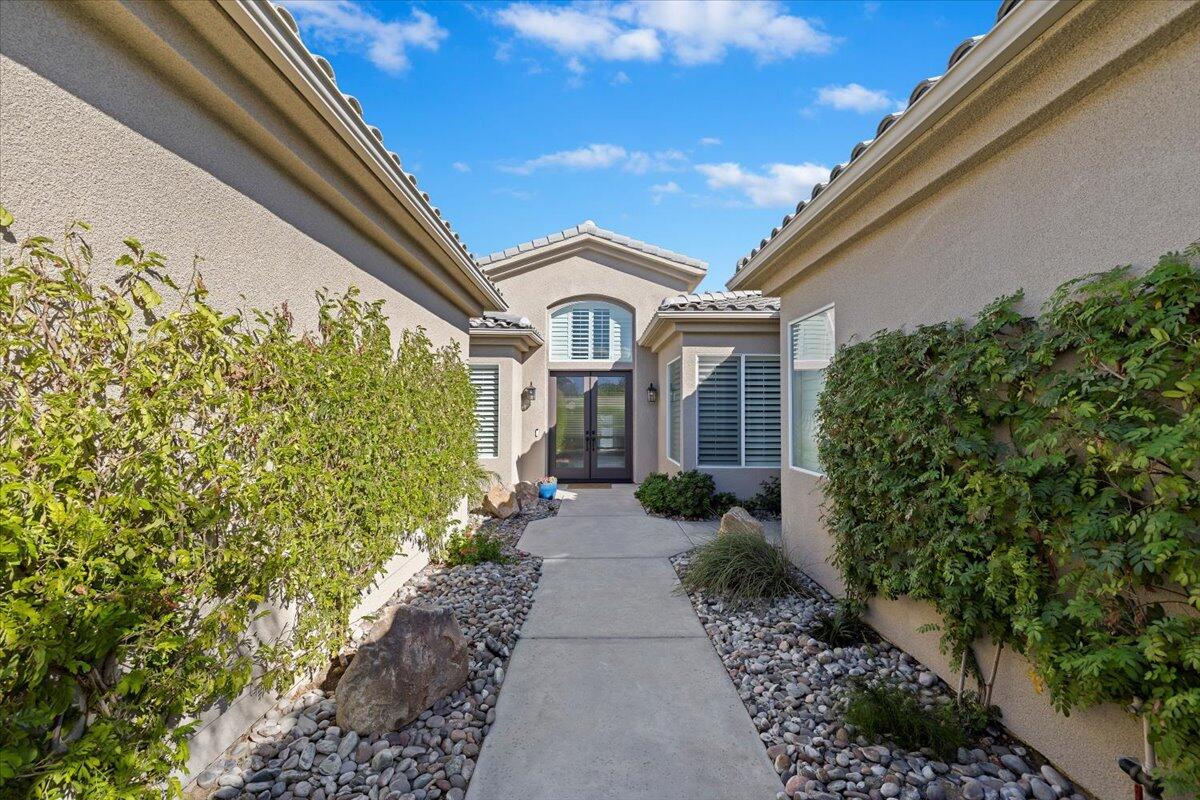 2 Thatcher Court Rancho Mirage, CA 92270 - Photo 10 of 60 11-Front Walkway and Entry