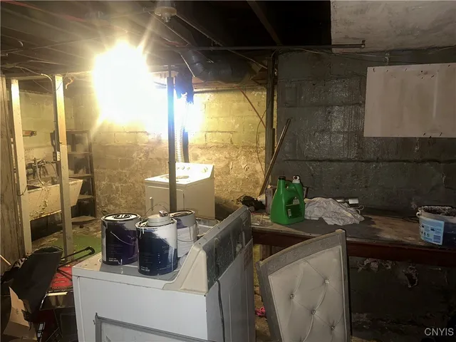 $120,000 | 1021 West Colvin Street, Syracuse, NY 13207