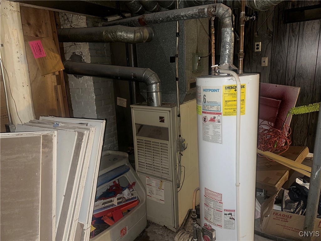 1021 West Colvin Street Syracuse, NY 13207 - Photo 12 of 34