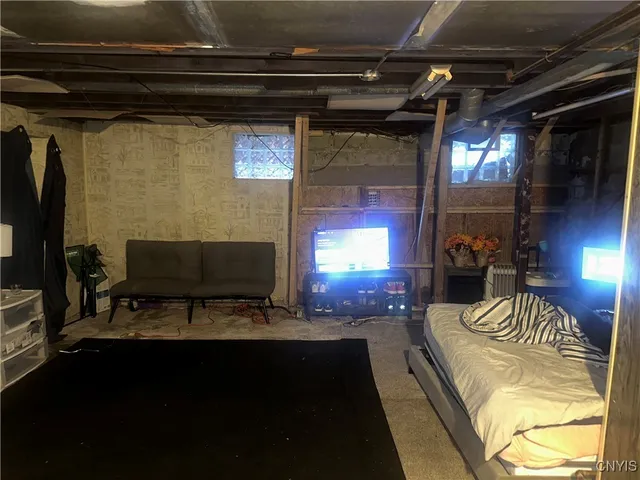 $120,000 | 1021 West Colvin Street, Syracuse, NY 13207