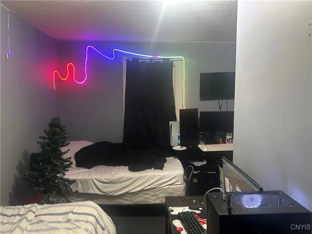 $120,000 | 1021 West Colvin Street, Syracuse, NY 13207