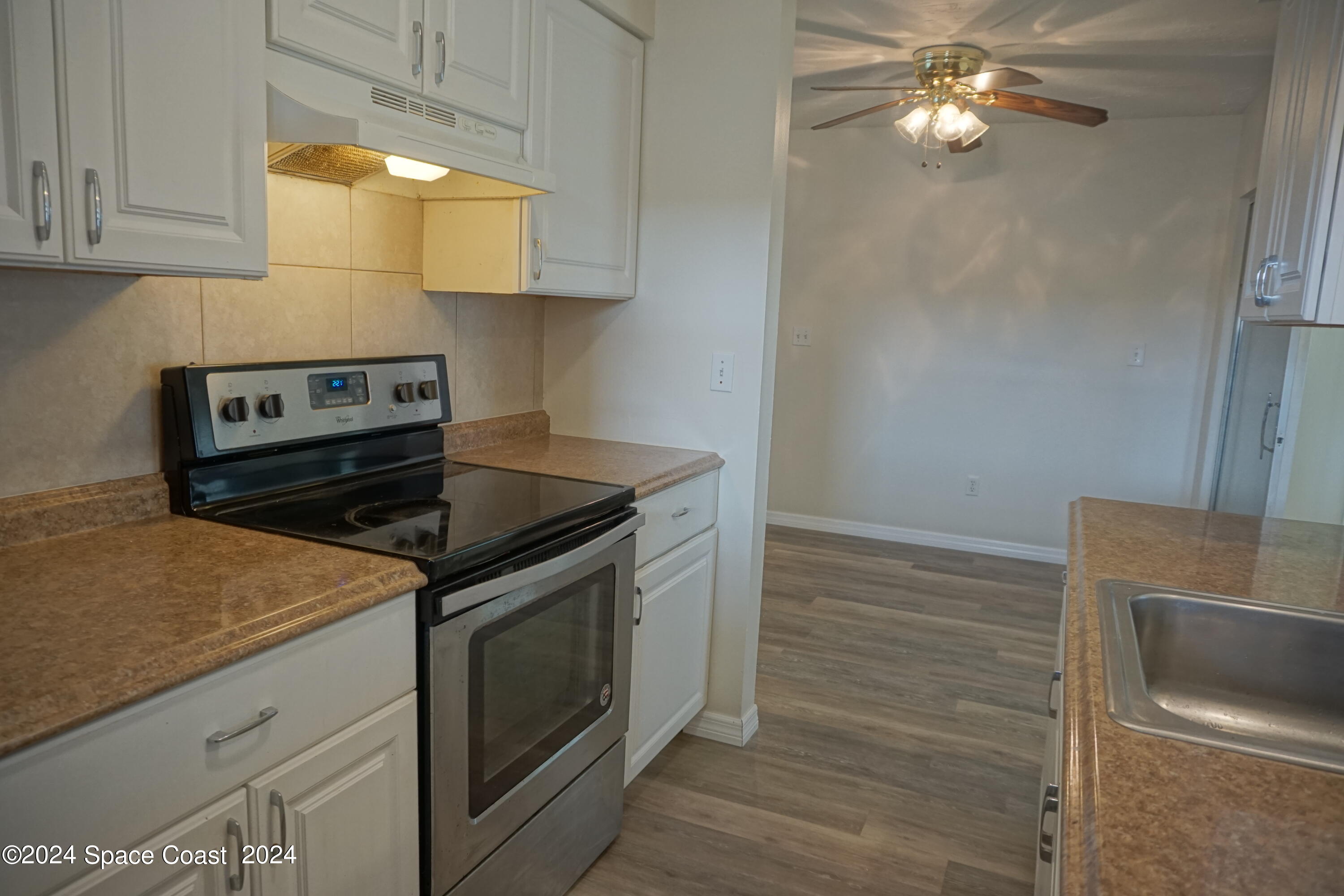 3215 Haddon Avenue Northeast Palm Bay, FL 32905 - Photo 13 of 41 DSC08591