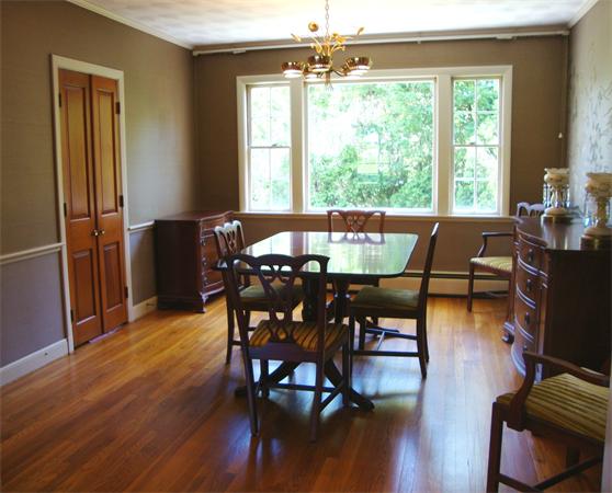49 Sharpe Road Belmont, MA 02478 - Photo 6 of 28