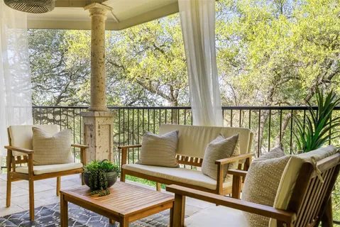 $599,999 | 1000 Liberty Park Drive, Unit 204, Austin, TX 78746