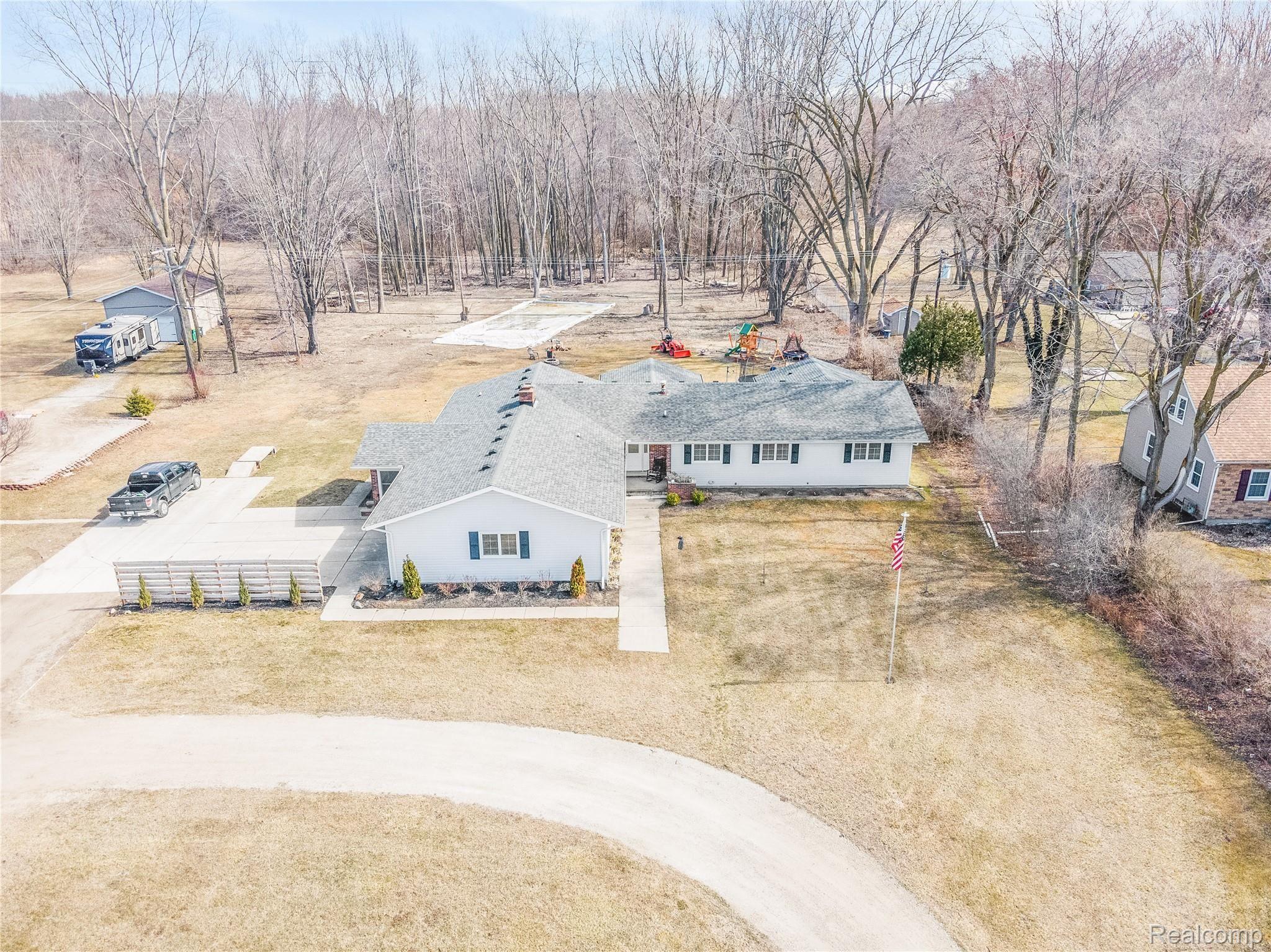 24105 Waltz Road New Boston, MI 48164 - Photo 2 of 40 24105 Waltz Rd-0006-2.jpg