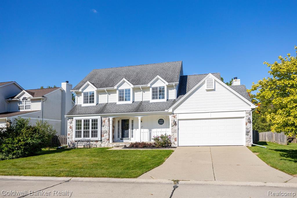24261 Scarlet Court Novi, MI 48374 - Photo 3 of 44