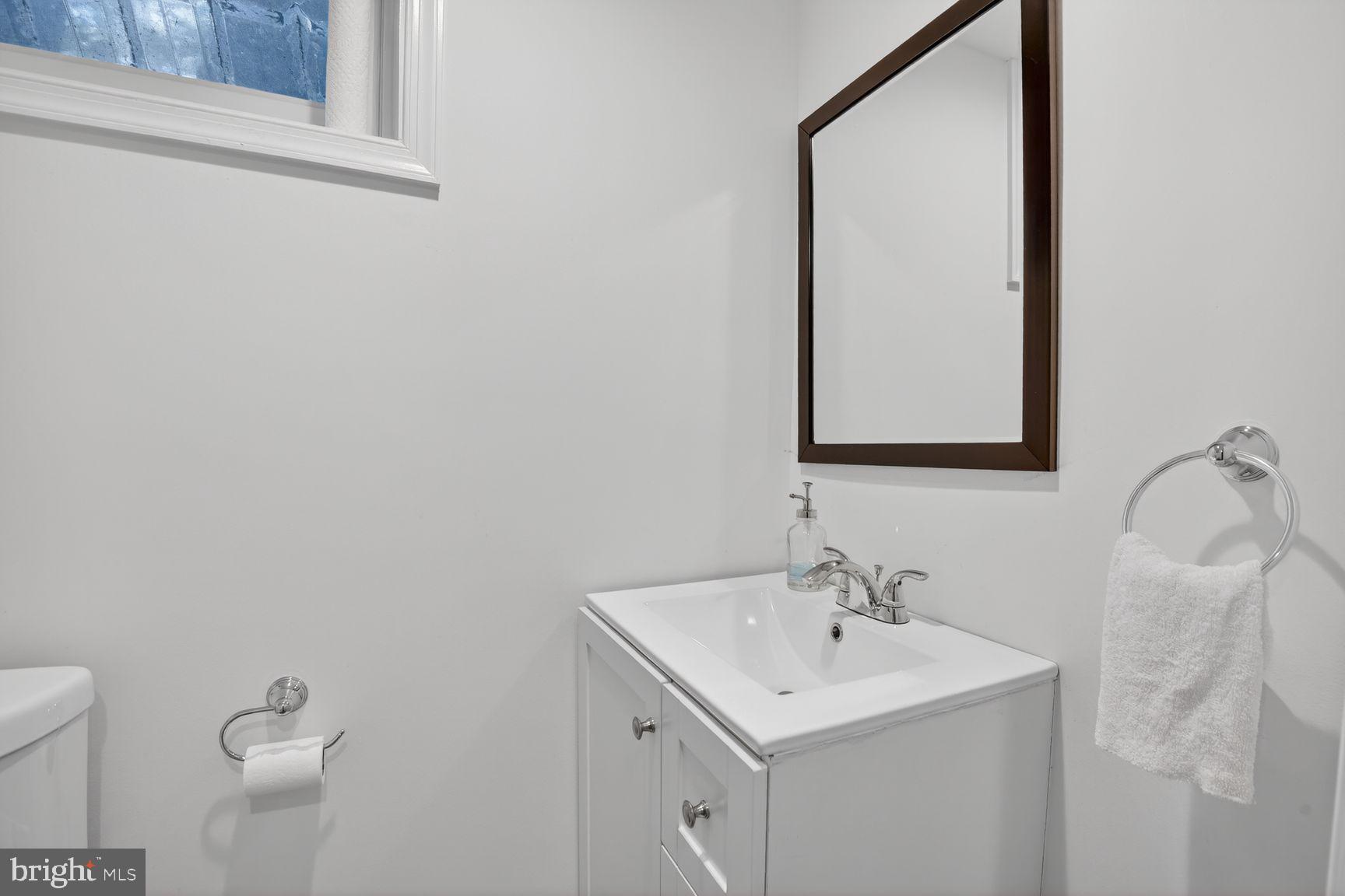 5909 Madawaska Road Bethesda, MD 20816 - Photo 49 of 49