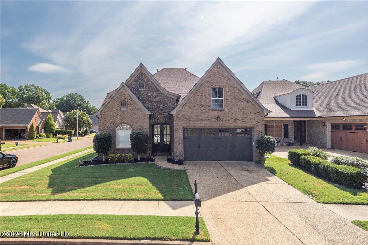 6420 Rue De Maison Neuve Olive Branch, MS 38654 - Photo 2 of 40 02-RueDeMaison-62