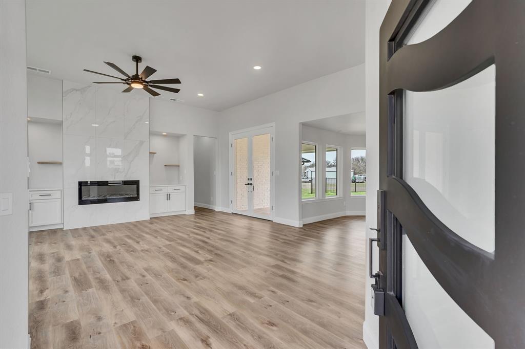 157 Country Pl Lane Van Alstyne, TX 75495 - Photo 4 of 40