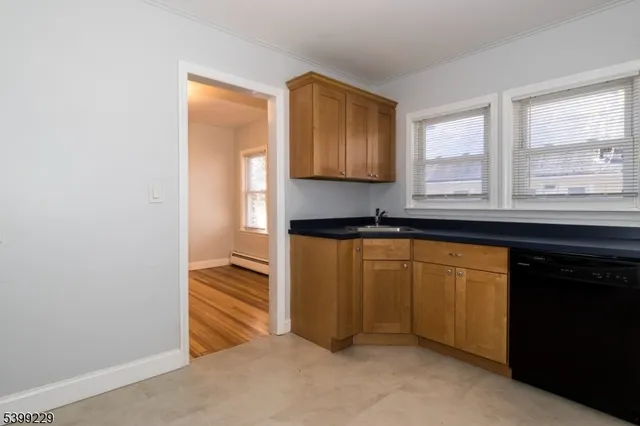 $1,850 | 70 2nd Avenue, Garwood, NJ 07027