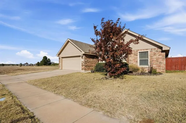 $329,900 | 234 Southlake Drive, Abilene, TX 79602