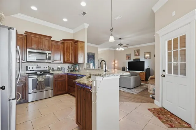 $329,900 | 234 Southlake Drive, Abilene, TX 79602