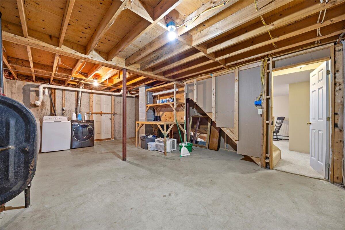 10 Marie Street Gray, ME 04039 - Photo 22 of 27 22-10 Marie-22
