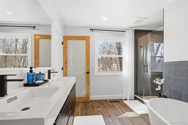 $639,000 | 11 Split Rock Road, Mahopac, NY 10541