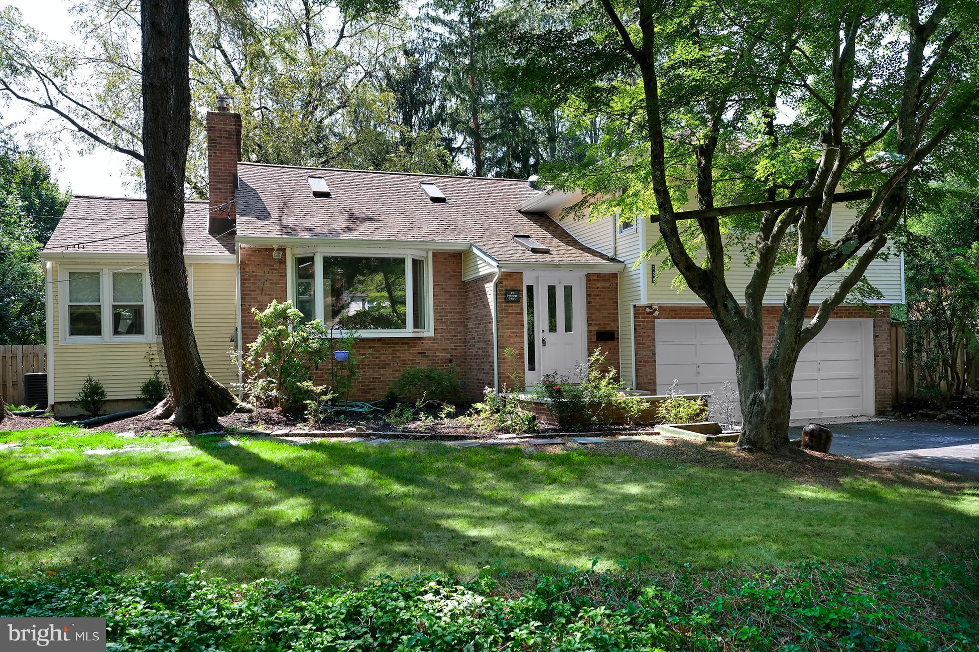 221 Riverside Drive Princeton, NJ 08540 - Photo 1 of 26 Gallery Image 1