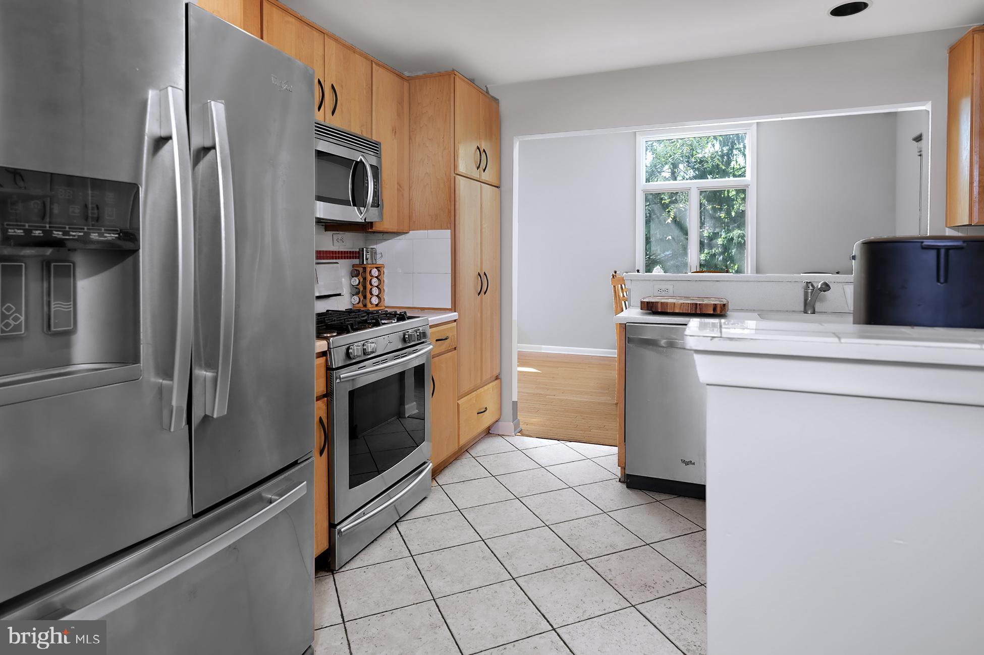 221 Riverside Drive Princeton, NJ 08540 - Photo 12 of 26 Gallery Image 12