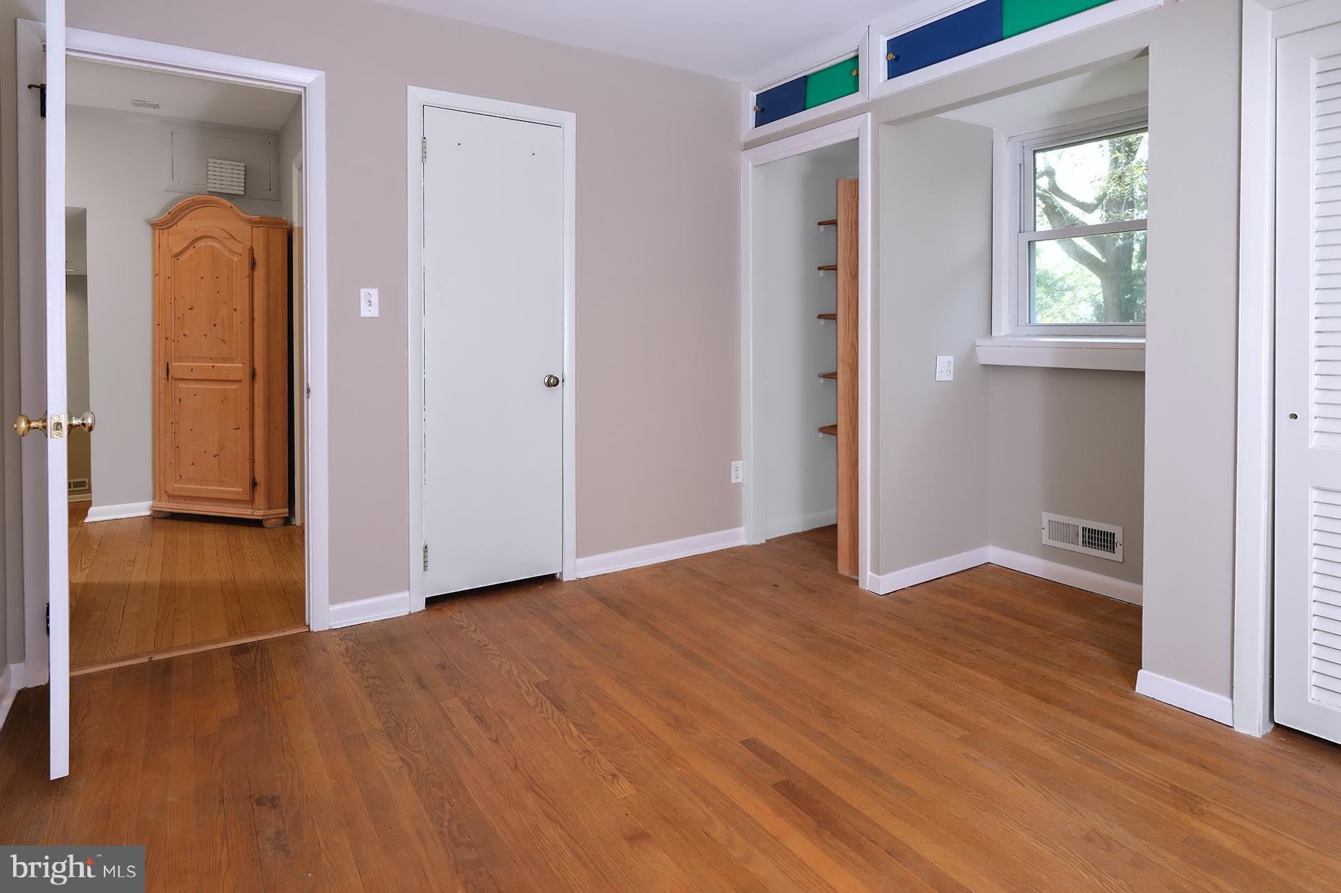 221 Riverside Drive Princeton, NJ 08540 - Photo 15 of 26 Gallery Image 15