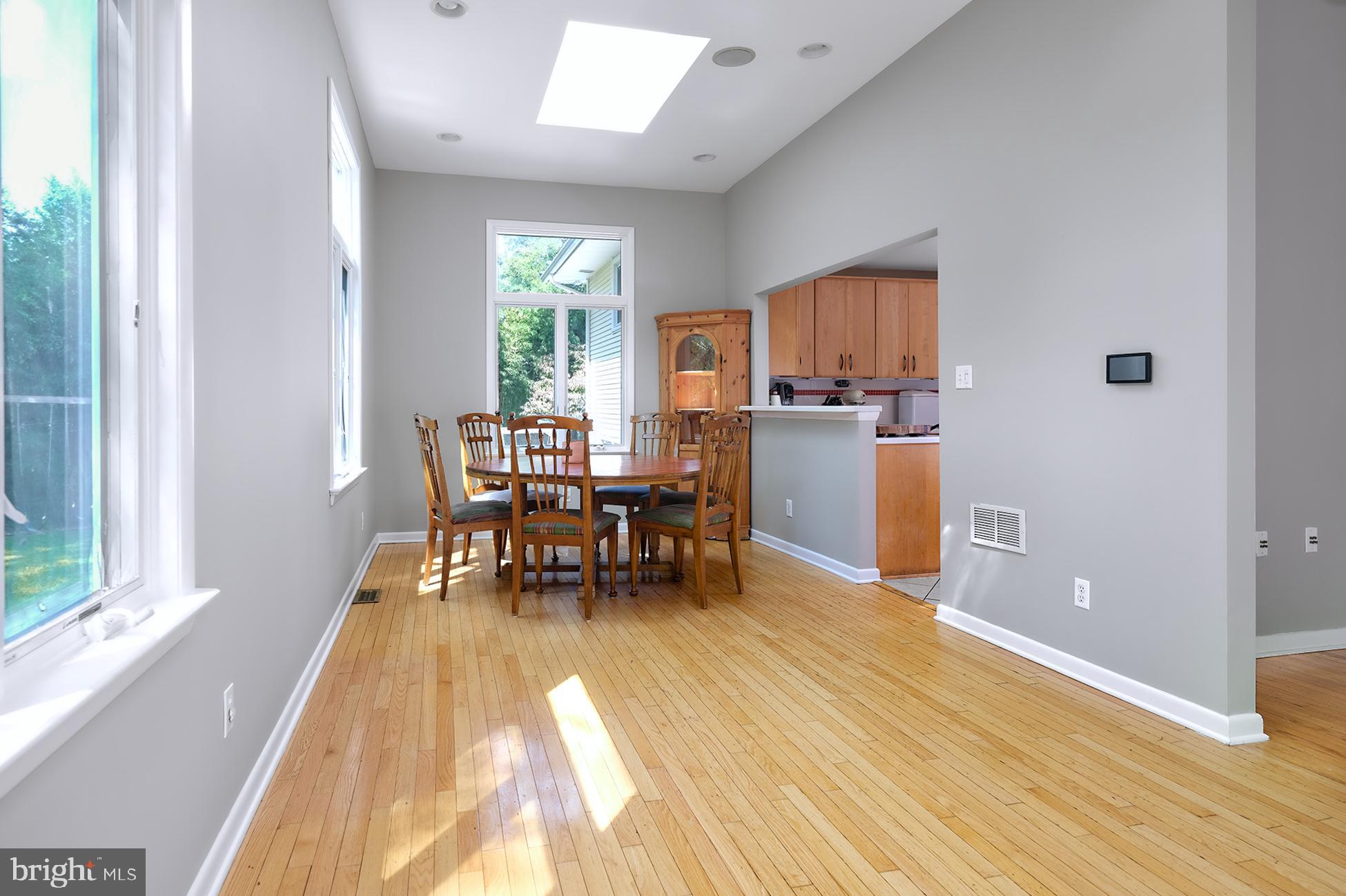 221 Riverside Drive Princeton, NJ 08540 - Photo 10 of 26 Gallery Image 10
