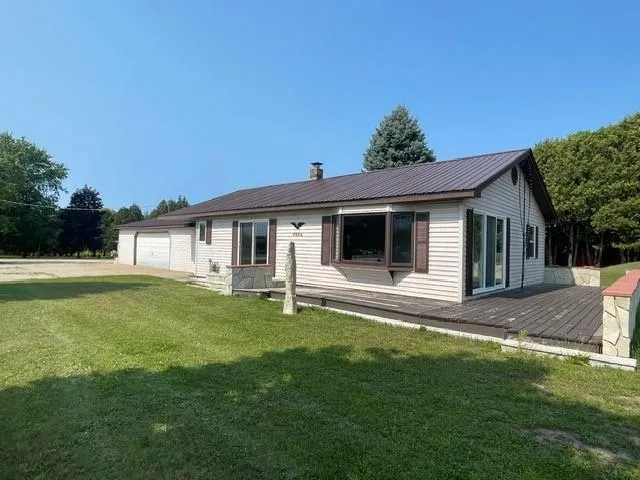 $260,000 | 7554 Highway 42, Sturgeon Bay, WI 54235