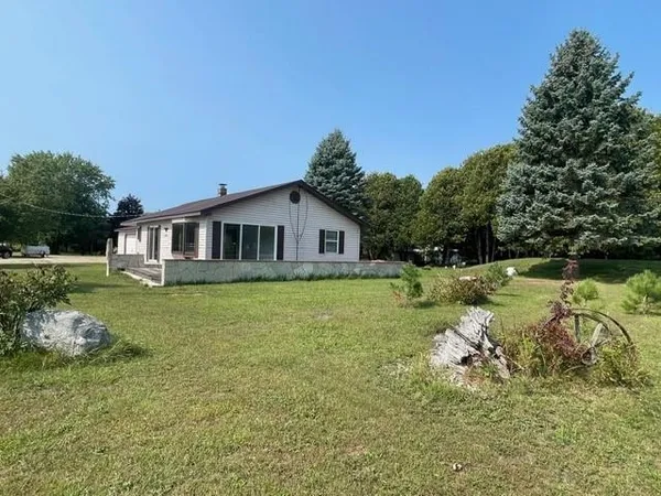 $260,000 | 7554 Highway 42, Sturgeon Bay, WI 54235