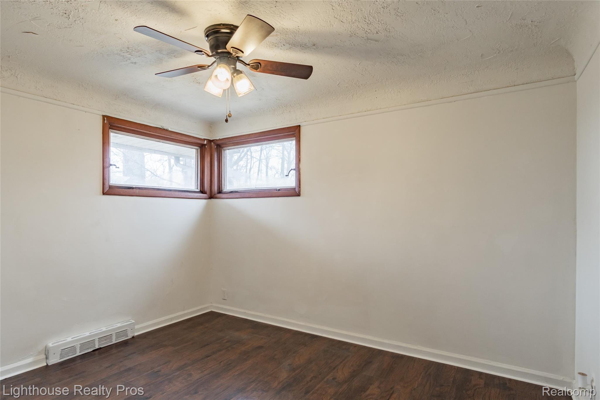 4374 Faussett Road Howell, MI 48855 - Photo 19 of 25 19.jpg
