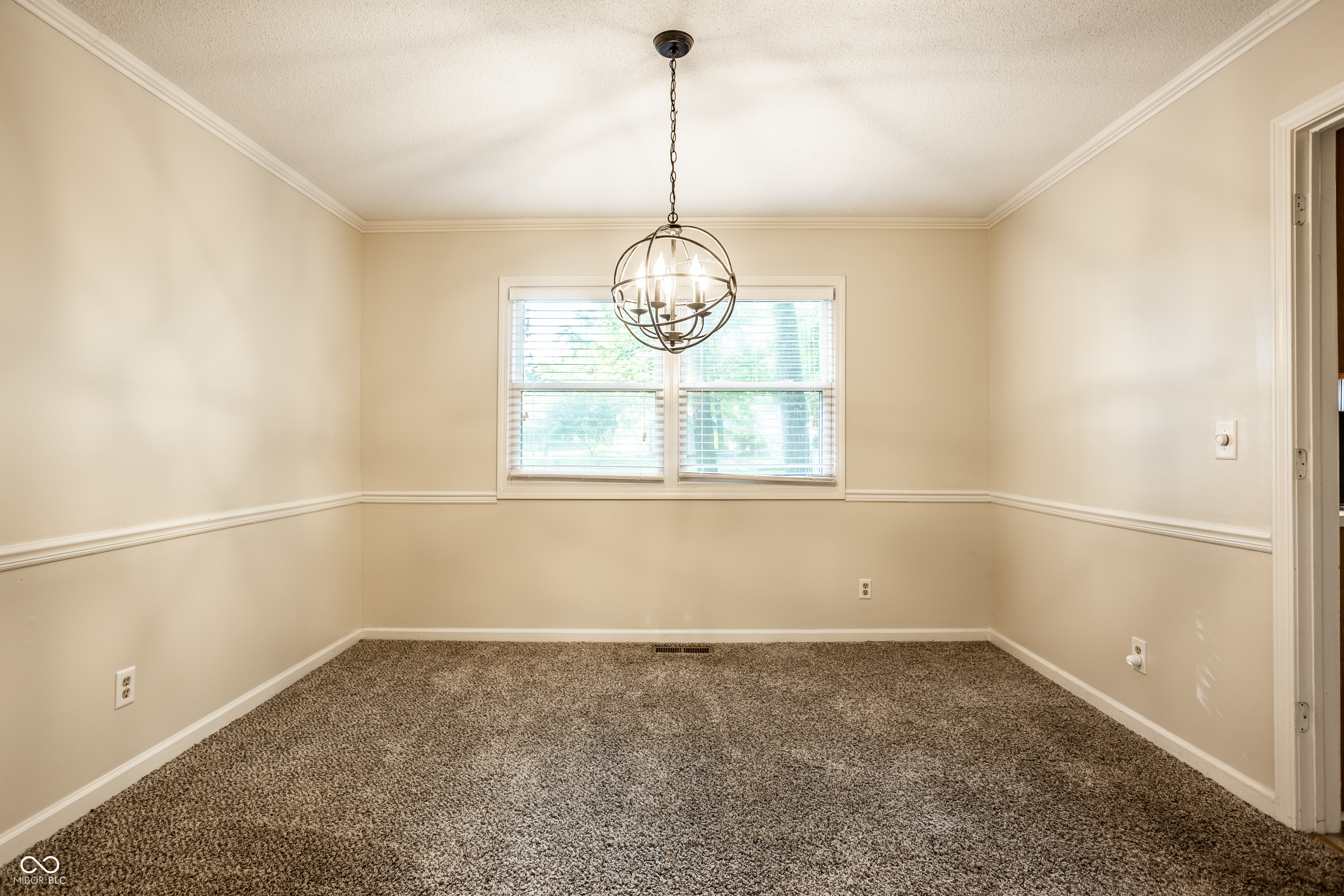 11915 Hoster Road Carmel, IN 46033 - Photo 14 of 35 Gallery Image 14