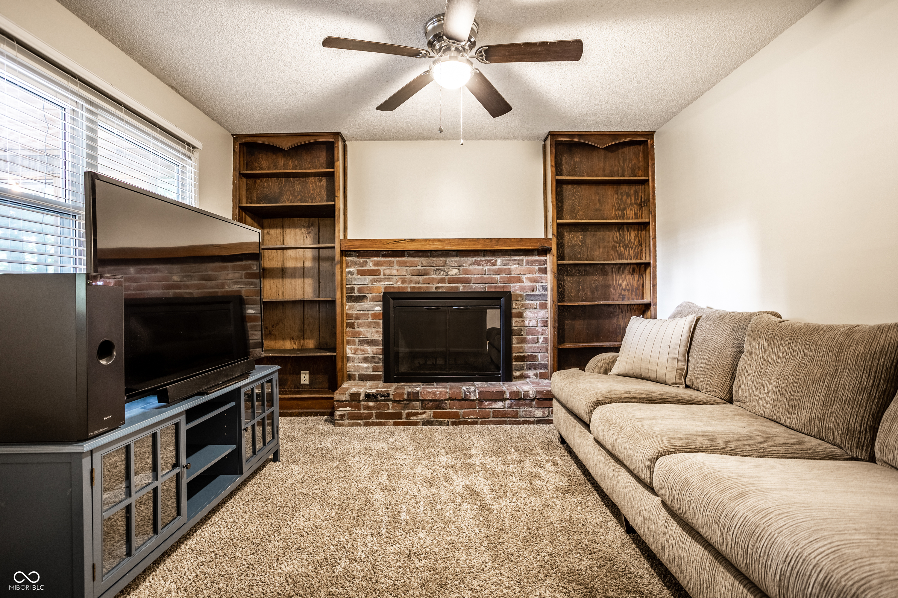 11915 Hoster Road Carmel, IN 46033 - Photo 21 of 35 Gallery Image 21