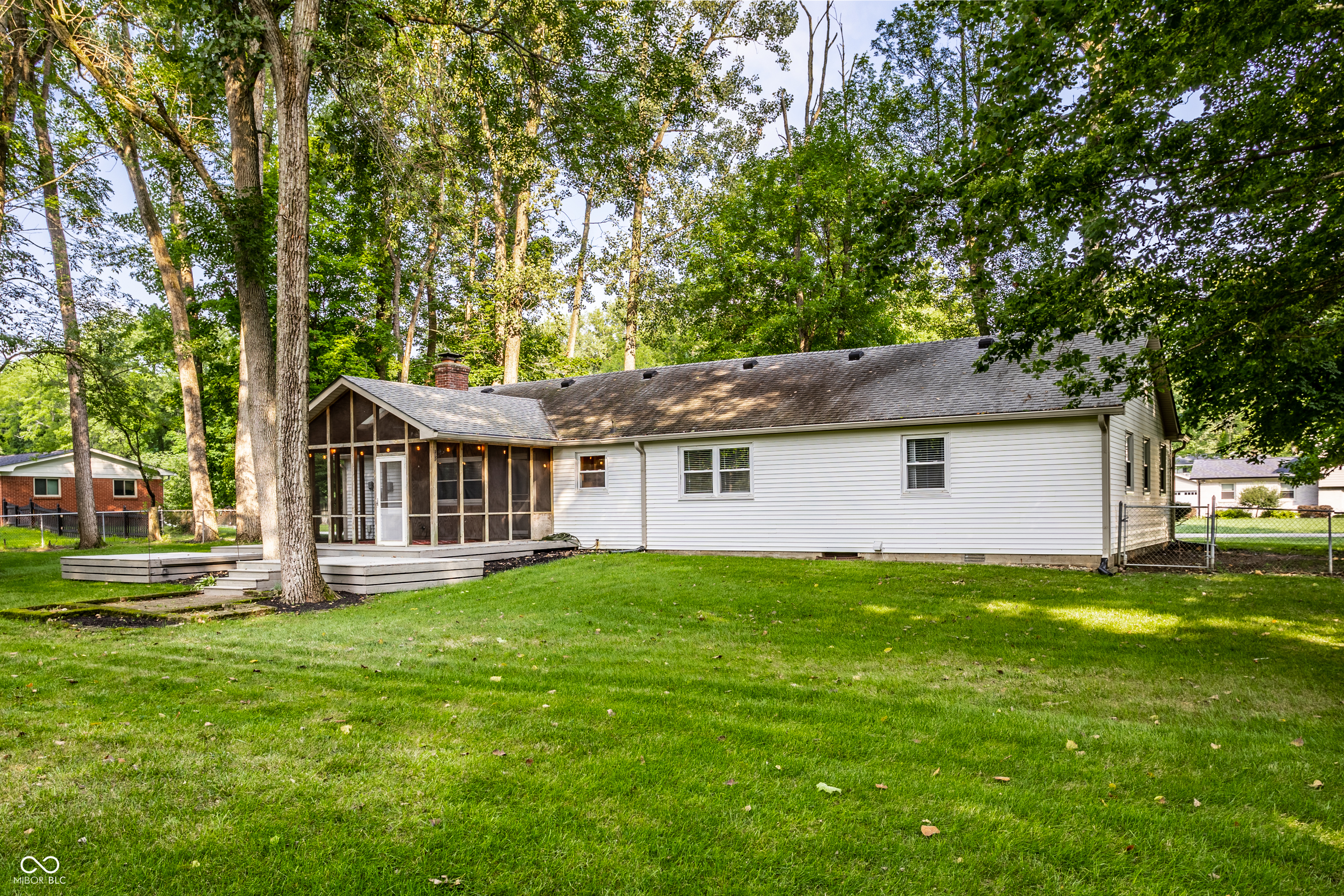 11915 Hoster Road Carmel, IN 46033 - Photo 32 of 35 Gallery Image 32