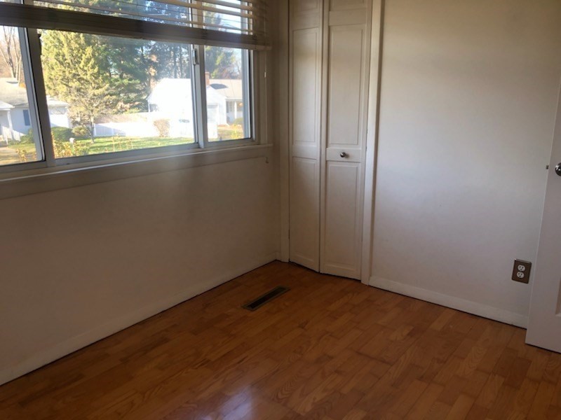 55 Balboa Drive Springfield, MA 01119 - Photo 20 of 29 an empty room with a window