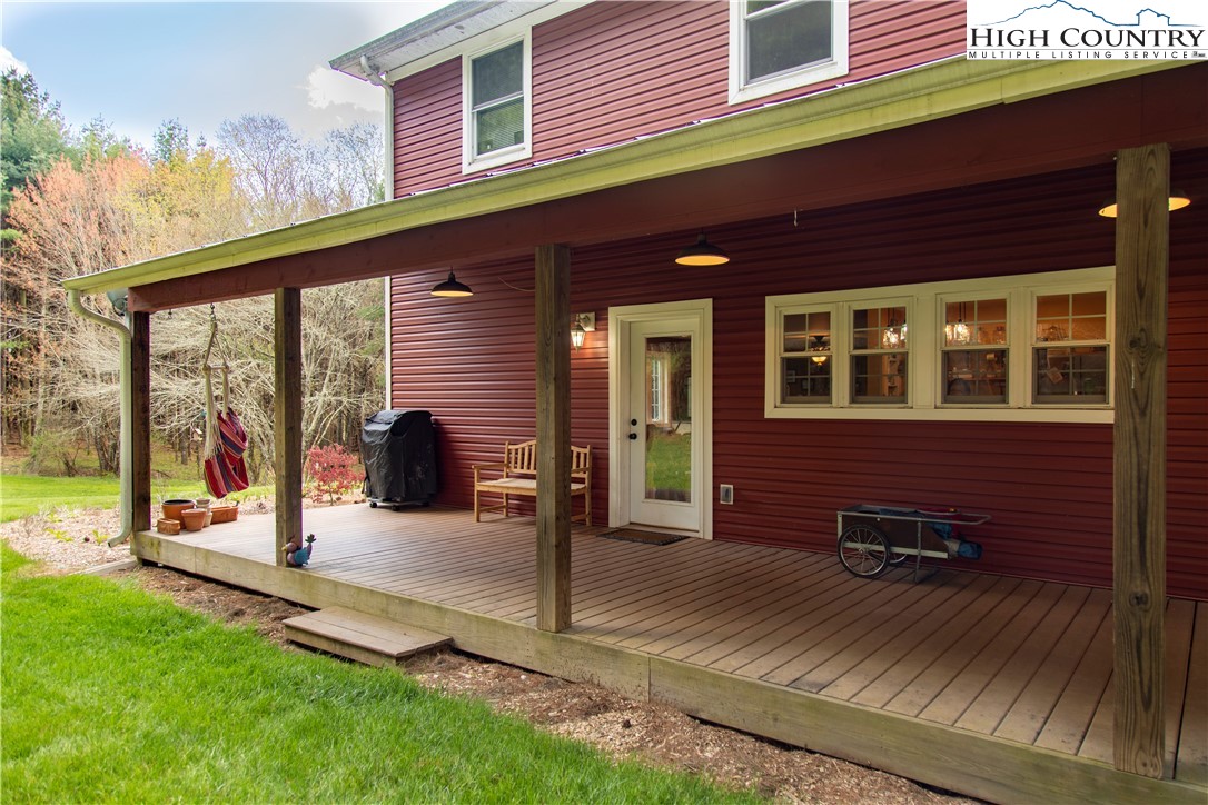 783 Big Oak Road Ennice, NC 28623 - Photo 29 of 32