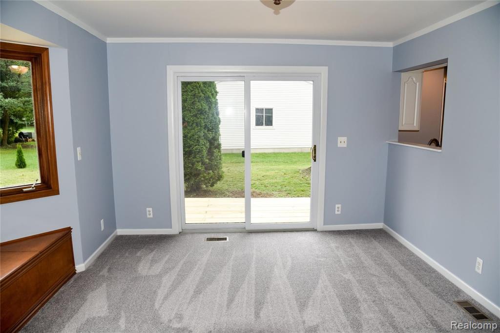 737 Dressler Lane Rochester Hills, MI 48307 - Photo 5 of 15