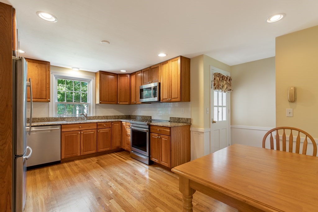 32 Saddle Ridge Road Dover, MA 02030 - Photo 14 of 35 Gallery Image 14