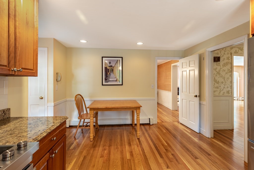 32 Saddle Ridge Road Dover, MA 02030 - Photo 17 of 35 Gallery Image 17