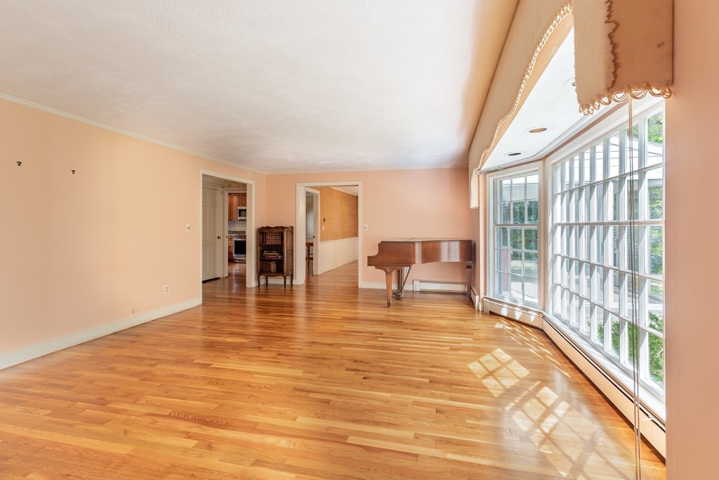 32 Saddle Ridge Road Dover, MA 02030 - Photo 9 of 35 Gallery Image 9