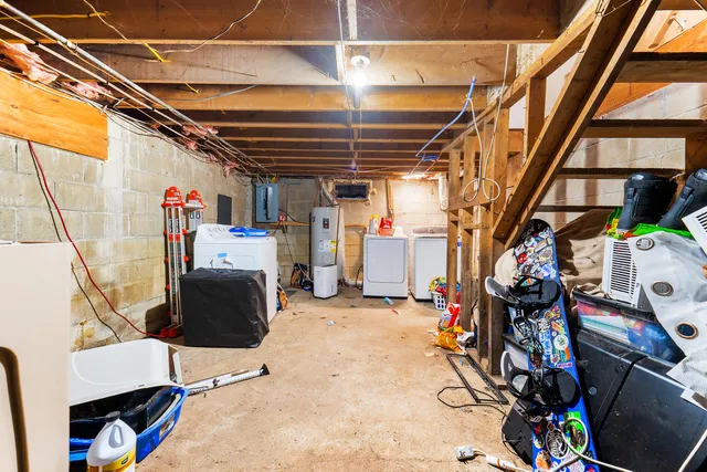 $315,000 | 16 Mason Avenue, Naples, ME 04055