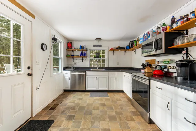 $315,000 | 16 Mason Avenue, Naples, ME 04055