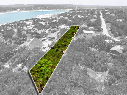 $380,000 | 1216 Lakebreeze Drive, Canyon Lake, TX 78133