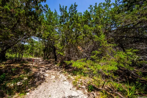 $380,000 | 1216 Lakebreeze Drive, Canyon Lake, TX 78133