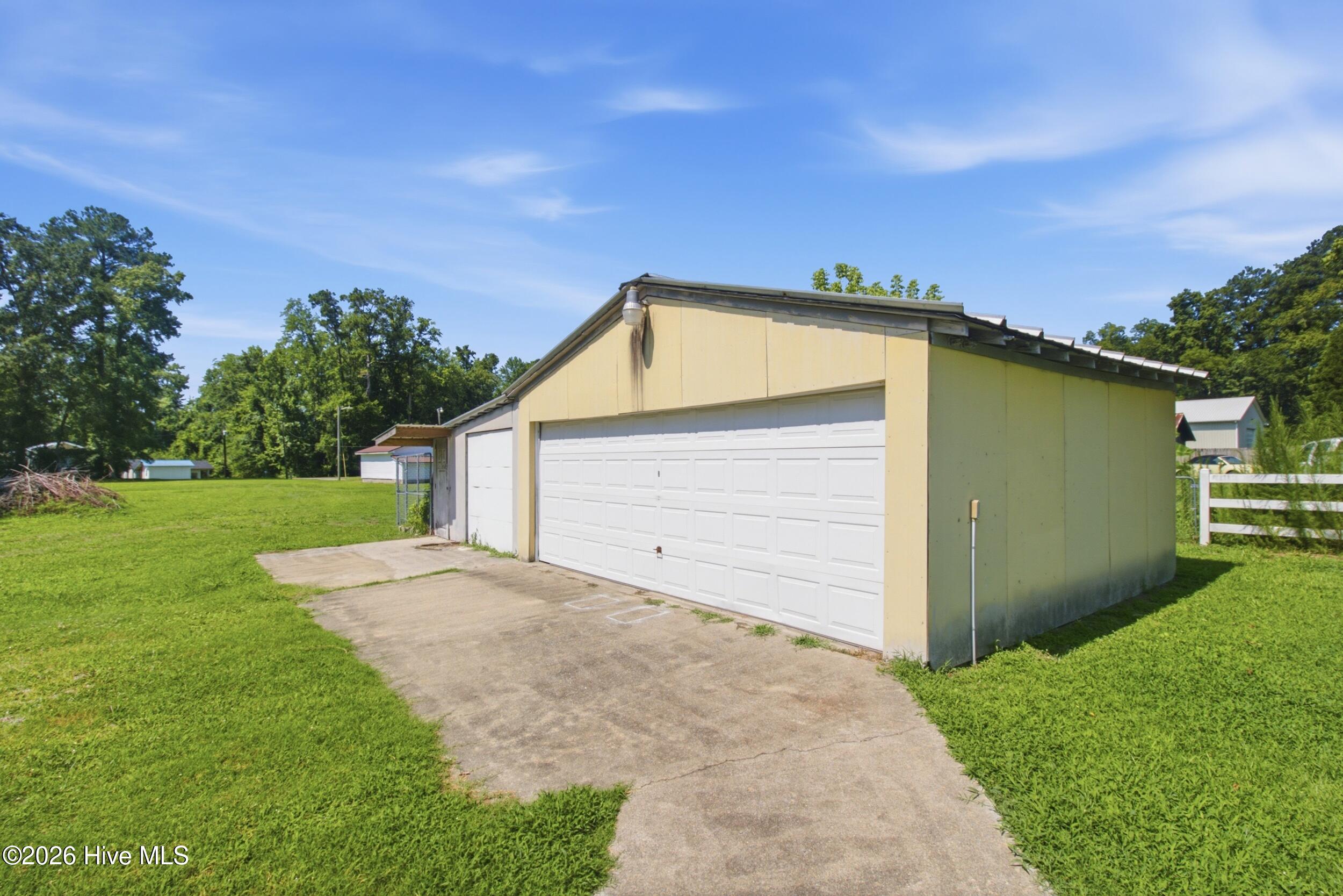 228 Main Street Edward, NC 27821 - Photo 41 of 44