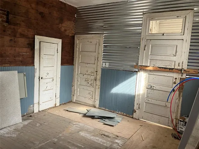 $150,000 | 706 8th Street Southeast, Paris, TX 75460